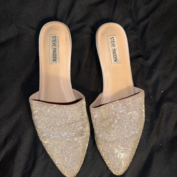 Steve Madden Rhinestone Pointed-Toe Slide Flats – Size 9.5 - Picture 1 of 5